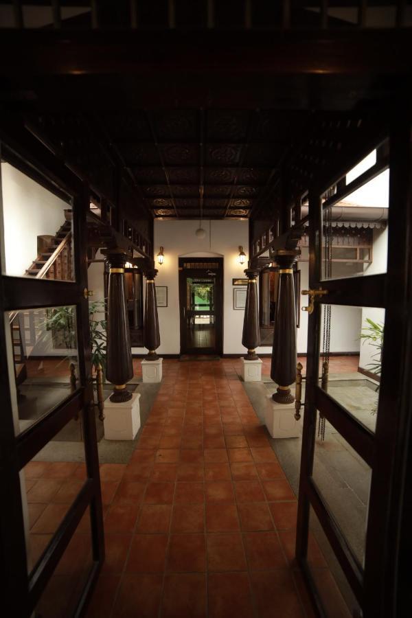 Heritage Methanam Коччи Экстерьер фото